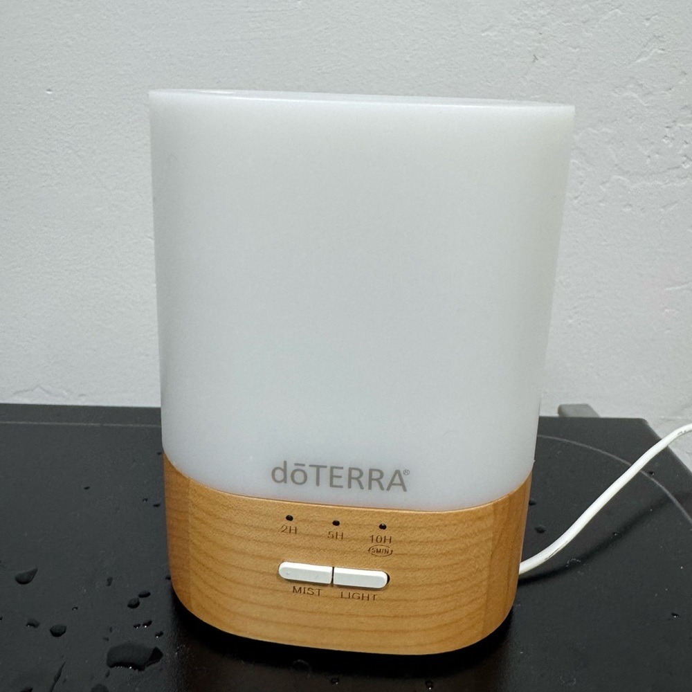 Lumo Diffuser - Doterra - Picture 12 of 15
